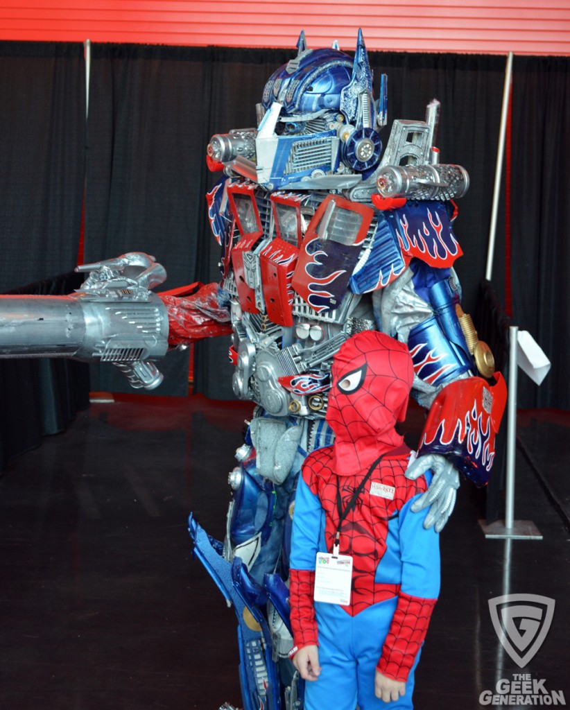 NYCC 2011 - Optimus and Spidey kid