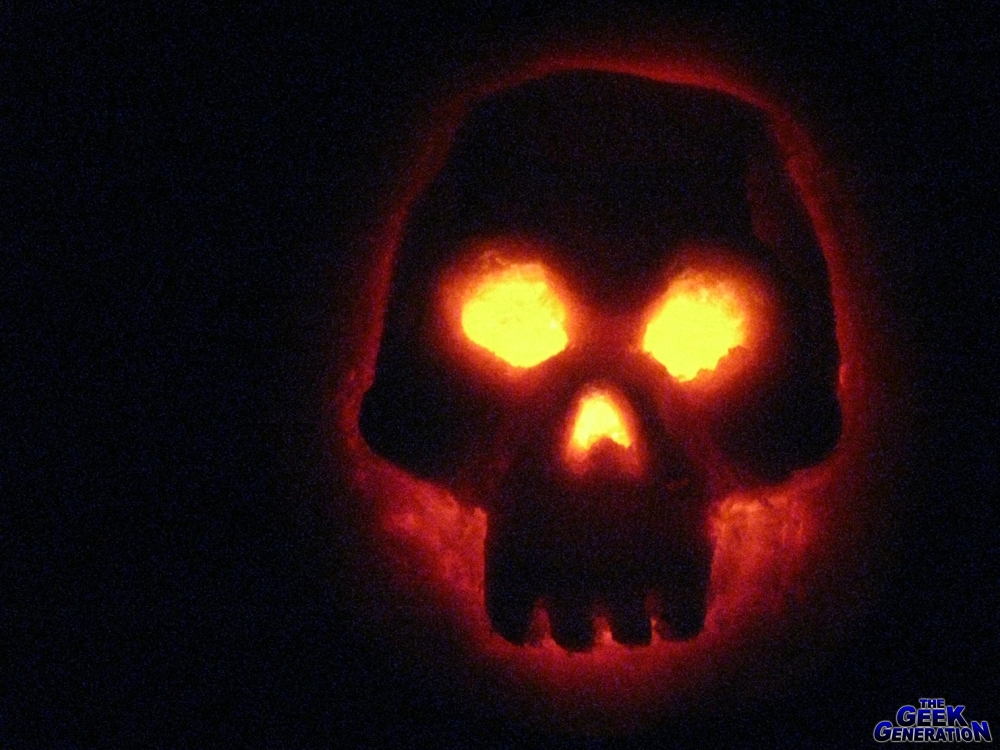 Halloween 2011 - pumpkin-skull-lit