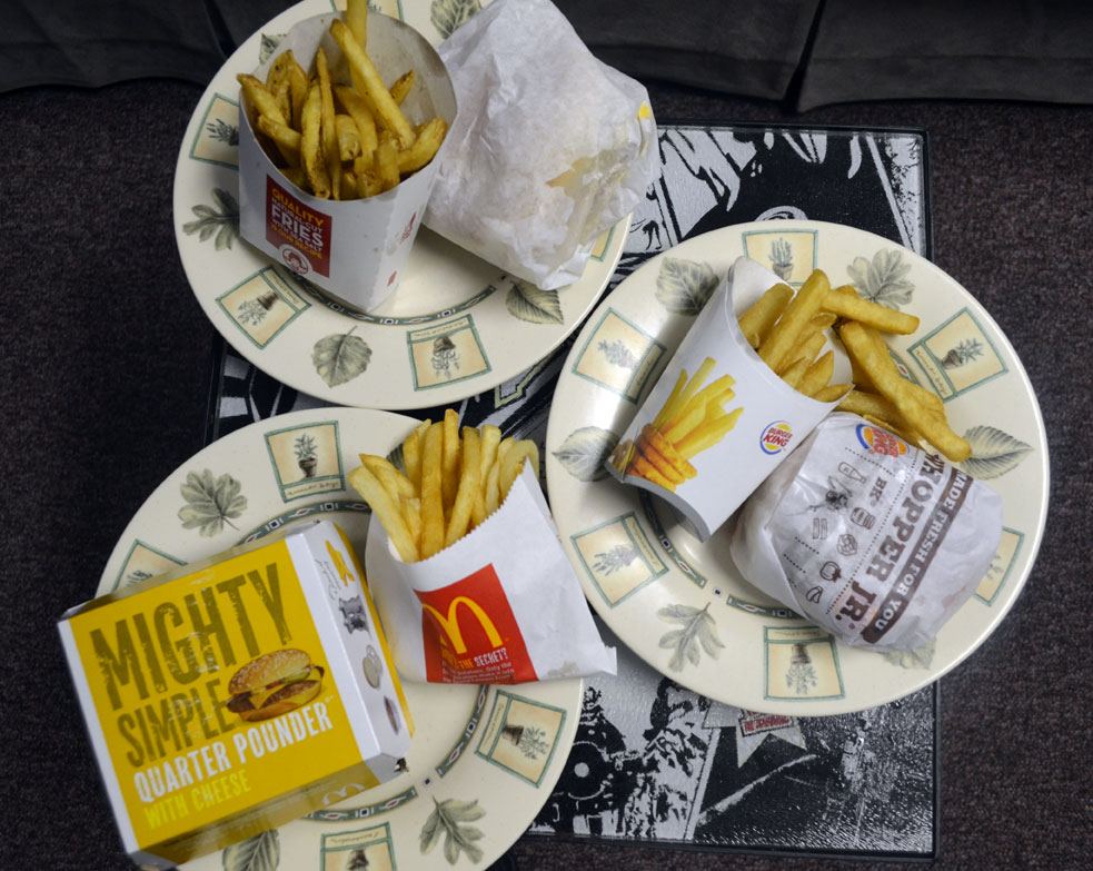 fast food taste test - food plates