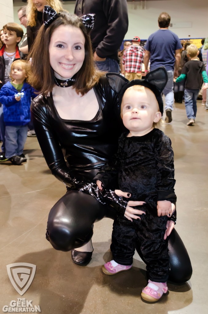 RICC 2013 - Catwoman and daughter