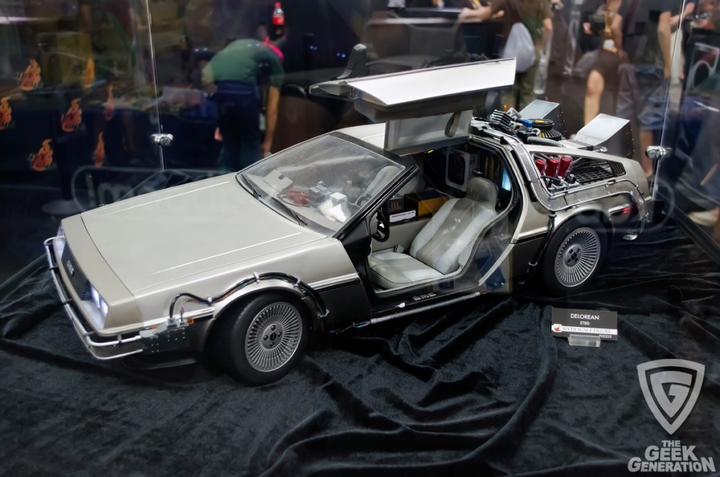 SDCC 2014 - Hot Toys - Back of the Future - Delorean