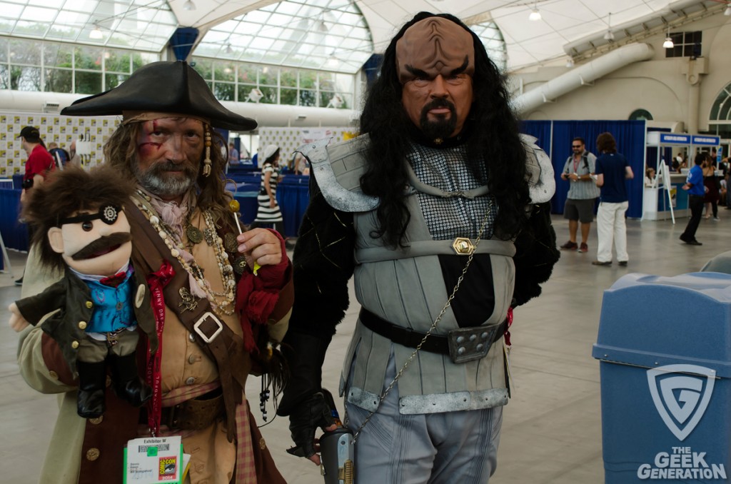 SDCC 2014 - Kilngon and pirate