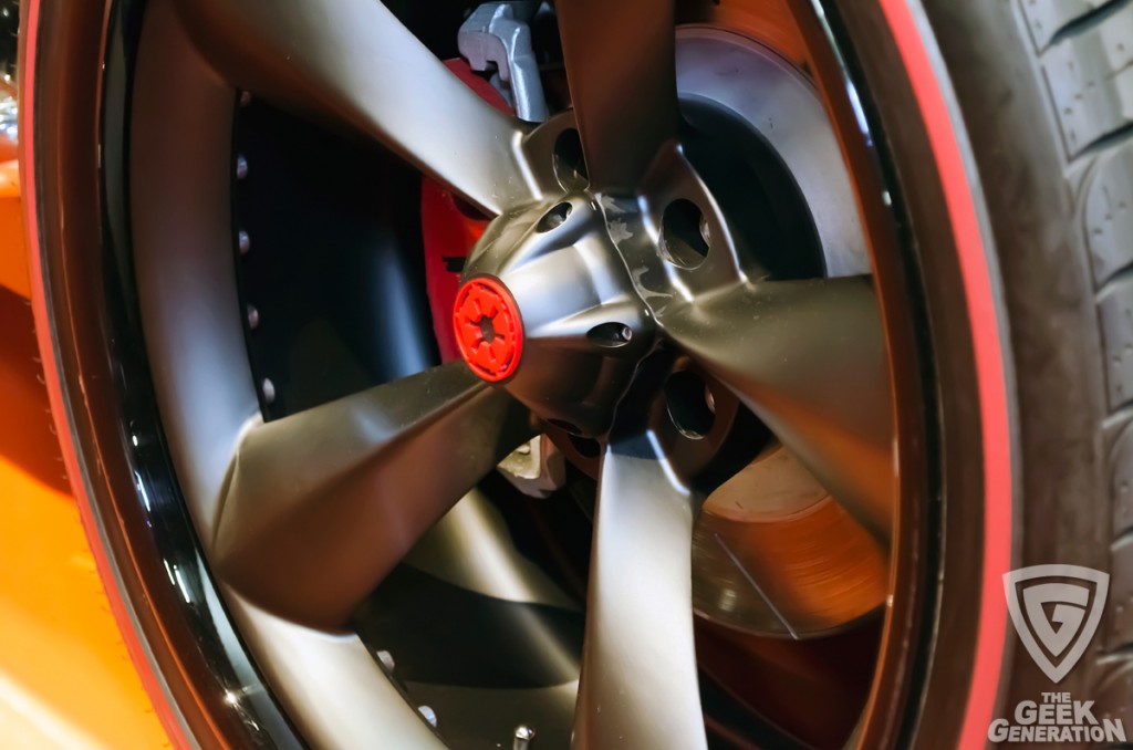 SDCC 2014 - Vadermobile - Hot Wheels - wheel detail