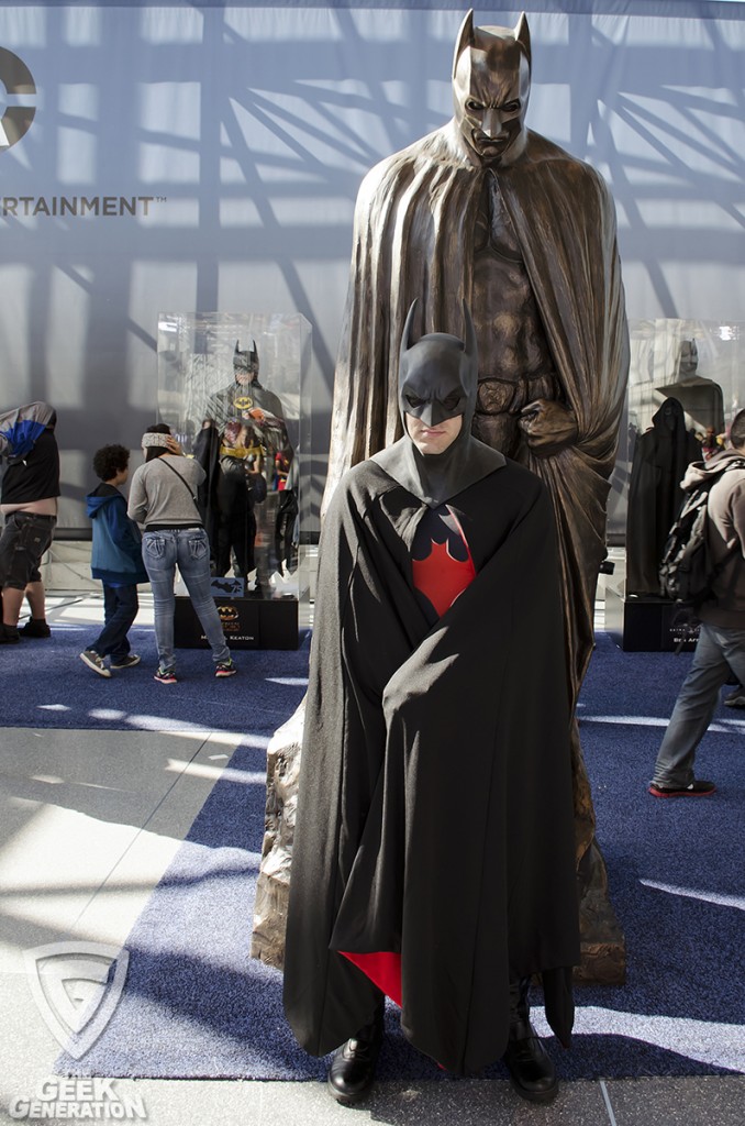 NYCC 2014 Batman - statue brooding full