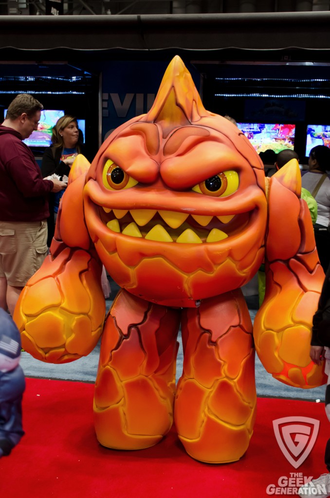NYCC 2014 - orange monster