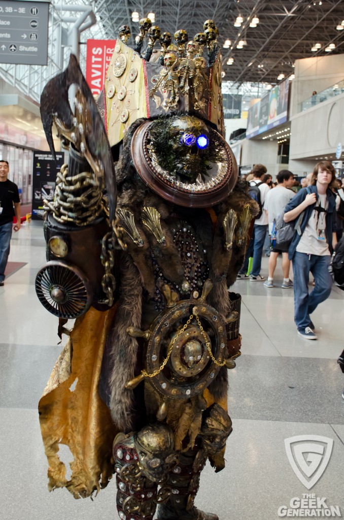 NYCC 2014 - skull head creature