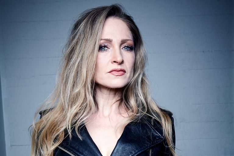 306 Kari Wahlgren and Julie Nathanson The Geek Generation